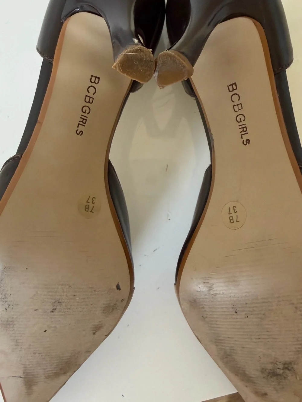 BCBGirls Brown Leather Pointed Toe D’Orsay Pumps Bow Heels Size 7B Y2K